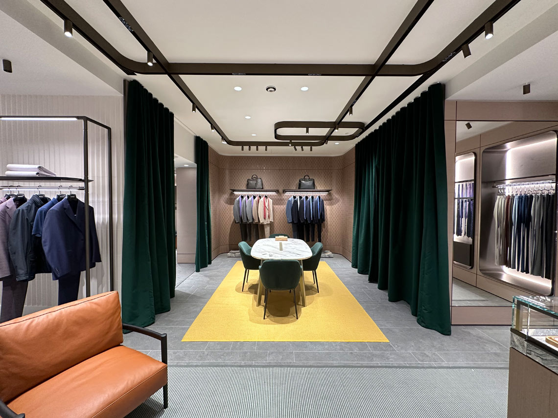 Boutique Canali, via Verri Milano